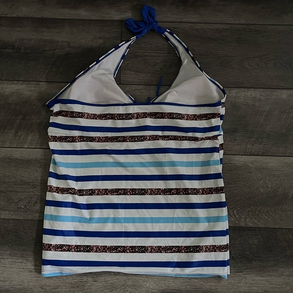 🏝️ Tankini - Picture 3 of 4